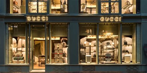 gucci store piu vicino|gucci store locations near me.